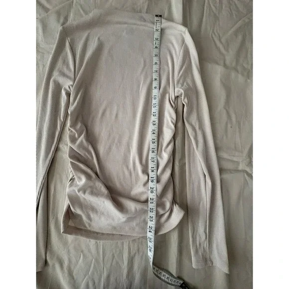 Forever 21 Women Size Small Ribbed Long Sleeve Top Beige Ruched Side Mock Neck - Picture 11 of 15